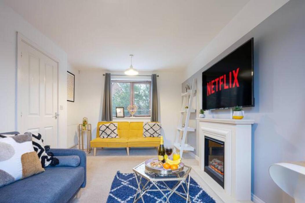 Broughton House With Free Parking, Balcony, Fast Wifi And Smart Tv With Netflix By Yoko Property 米尔顿凯恩斯 外观 照片